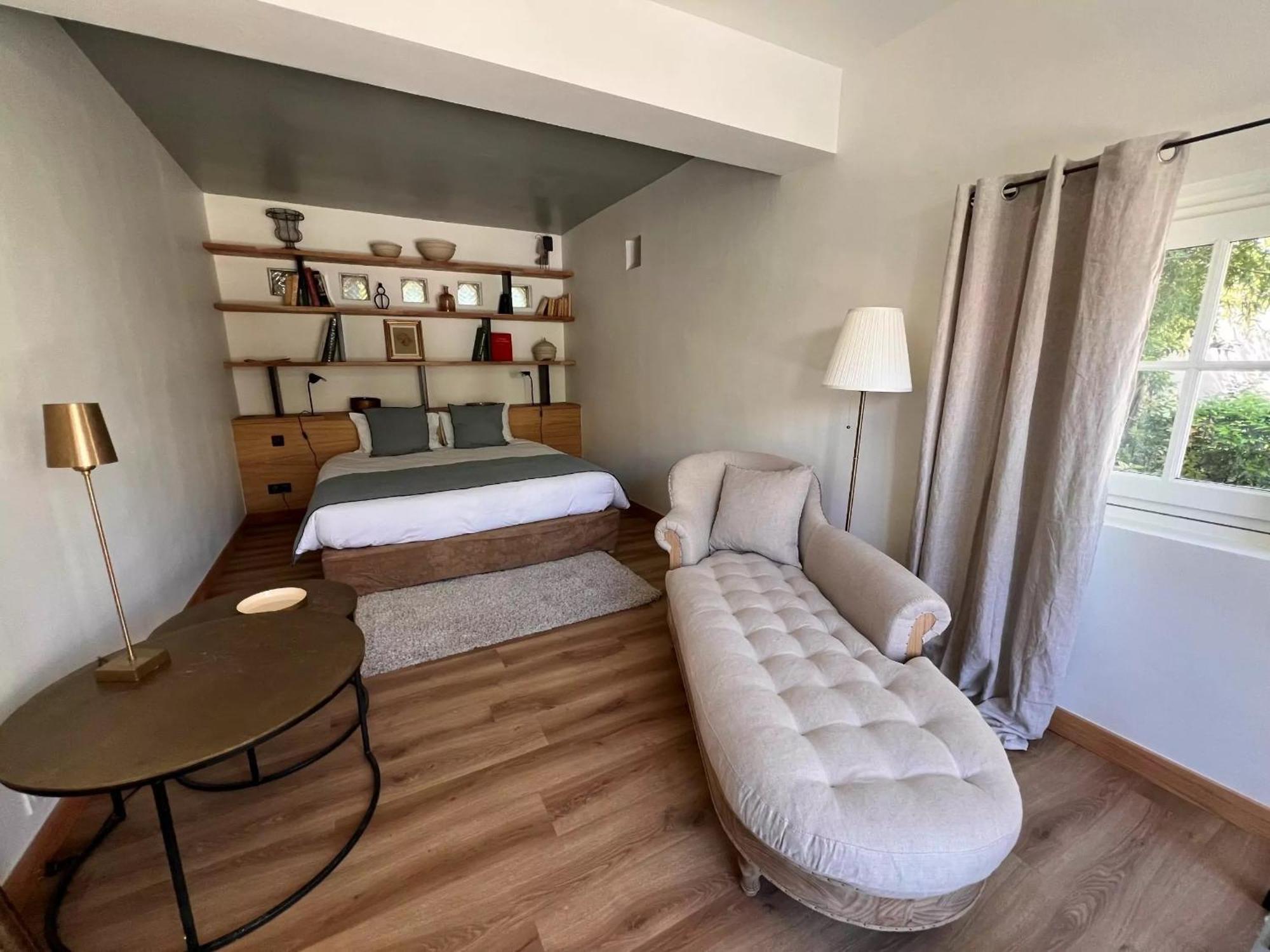 Bed and Breakfast La Chapelle Sur La Sorgue Л'Іль-сюр-ла-Сорг Екстер'єр фото