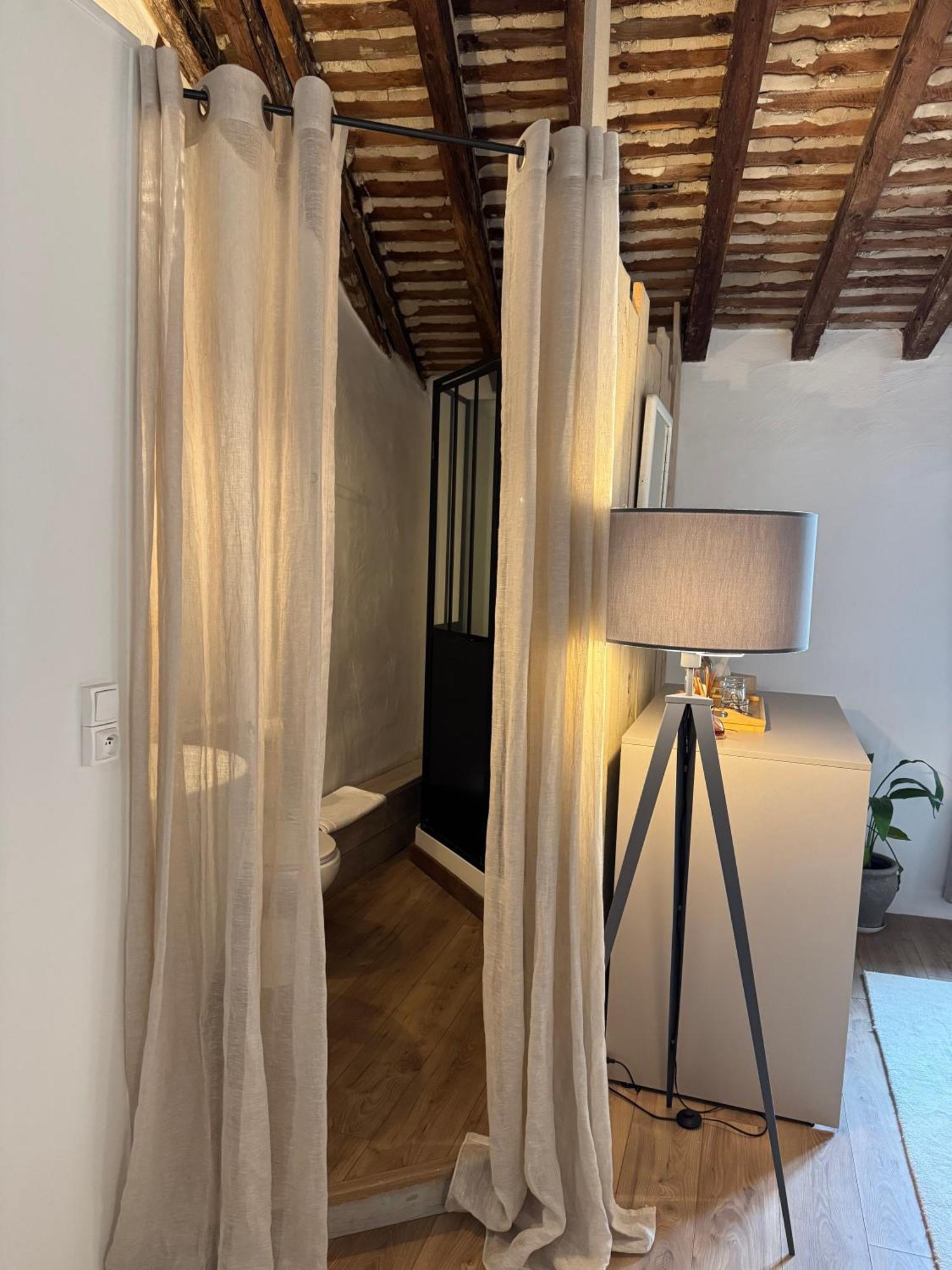Bed and Breakfast La Chapelle Sur La Sorgue Л'Іль-сюр-ла-Сорг Екстер'єр фото