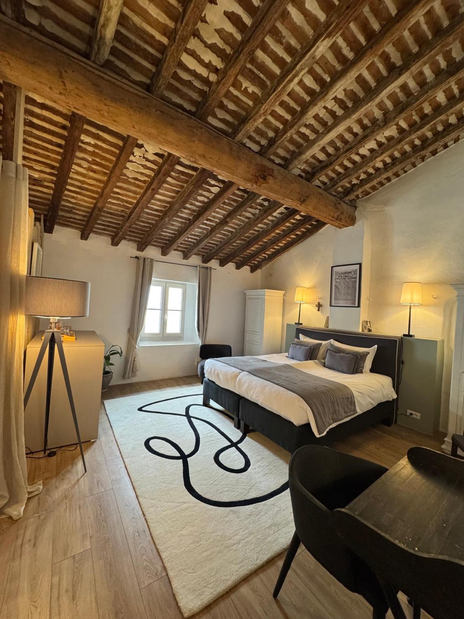 Bed and Breakfast La Chapelle Sur La Sorgue Л'Іль-сюр-ла-Сорг Екстер'єр фото